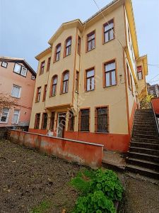 İnebolu Şehir Merkezi 2+1/ Kiralik 90.m2 Daire