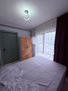 Arakat Asansörlü Merkezi Konumda 1+1 Satılık Apart