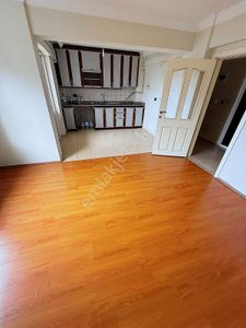 Dumlupınar Mah.'de Geniş 2+1 Ayrı Mutfaklı Eşyasız Kiralık Daire