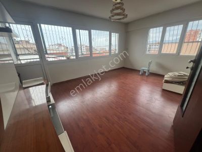 Acil Konak Eşrefpaşa Karakol Yakını 2+1 90m2 Asansörlü Arakat Daire