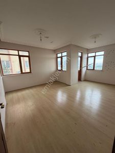 Zeytinlik Mah 3+1 1. Katta Havuzlu Site İçerisinde Satılık Daire