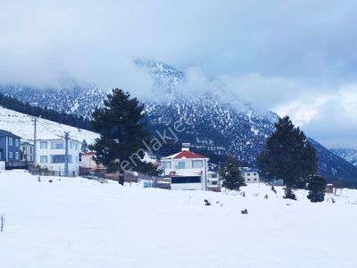 Kar Emlaktan Yenikonacık Bozkırlı Mevkiinde 400 M2 Satılık Arsa