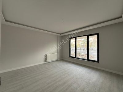 Kariyer'den Aşağı Eğlenceye Yürüme Mesafesinde 2+1 Bağımsız Sıfır Bina Ön Cephe Daire