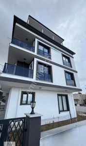 Hisar Mahallesinde Panaromik Deniz Manzaralı Asansörlü 2+1 Daire