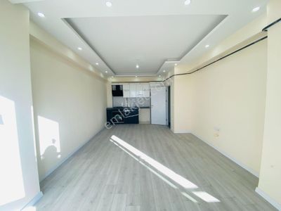 Güven'den Merkezi Konumda Kombili,ankastreli Ara Kat 1+1 Daire