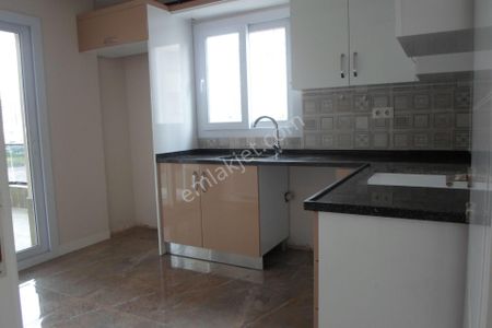 Aylık 2+1*d.gaz*mezitli Kalbi*2 Banyo*kiralık Daire*..