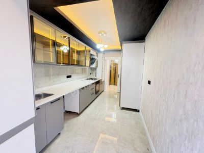 Göral Dikmende Satılık Daire3+1 Orta Katta 3 Cepheli Ful Yapılı