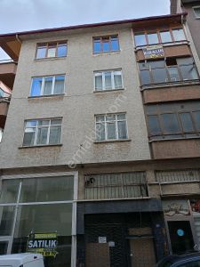 Damla Emlak Y/ö Yenikarakol Cami Civarında Kiralık Daire.