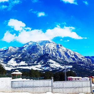 Kar Emlaktan Yenikonacık Kırıntı Mevkiinde 610 M2 Satılık Ticari Konut Arsa