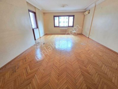 Bostancı Şenesenevler'de Yatırımlık 65 M2 Arsa Payı Olan 3+1 Daire Kadıköy İstanbul