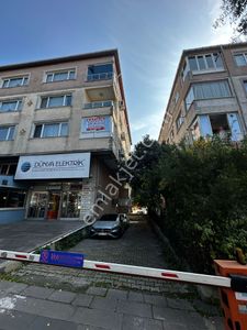 Bahçelievler Adnan Kahveci Bulvarı Üzeri 3+1 Satılık Daire