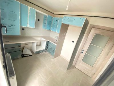 Sincan Saraycık Mh'de 3+1 Ebeveyn B. O Oturmaya Hazır Ara Katta Satılık Daire