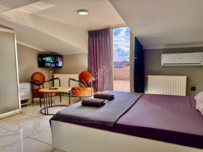 Fatih Yenikapı-kumkapı Marmaray Çıkışı Teraslı Deniz Manzaralı Günlük Daireler 7/24