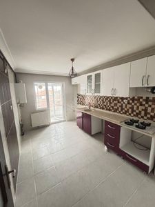 Mamak - Başak Mahallesinde Kat Konumunda Yüksek Giriş 3+1 Satılık Daire !!!