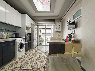 Ankara Keçiörende Klasik Daire Fiyatına Site Dairesi 7.katta Daire