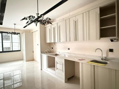 Kiralık 2.5+1 Daire Ertuğrulgazi'de Toprak Emlak'tan Sıfır ! !