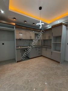 Şirintepe De Ebeveyn Banyolu 2+1 Sıfır Daire