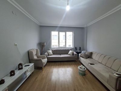 Recep Ümit'ten Gazi Yakup Satar Caddesi Üzerinde Büyük Park Karşısı Satılık 3+1 Asansörlü Daire