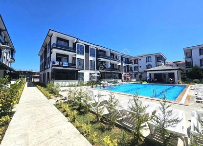 Karasu'da Yaz-kış Kullanıma Uygun,mutfak Ayrı ,satılık 2+1 Daire