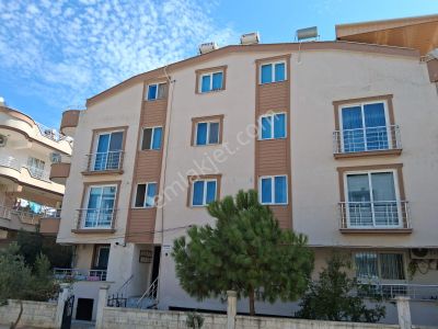 Cumhuriyet Mahallesinde 2+1 Ayrı Mutfak Dublex