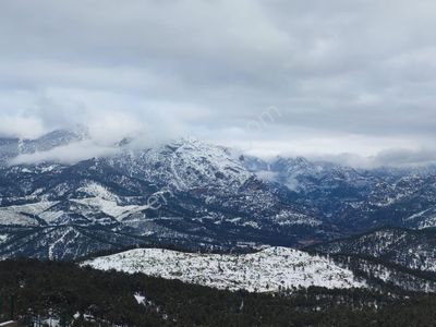 Kar Emlaktan Yenikonacık Bozkırlı Mevkiinde 400 M2 Satılık Arsa