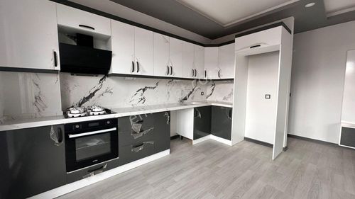 Parstan Tuzcumuratta Sıfır Doğalgazlı Asansörlü Lüks 3+1 Dubleks