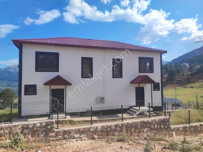 Kar Emlaktan Yenikonacık Bozkırlı Mevkiinde Bitişik Nizam 3+1 Satılık Dubleks Villa