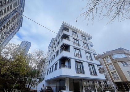 Sıfır, Boş, Ayrı Murtfaklı, Karanlık Odasız, 2. Kat 2+1 Arakat