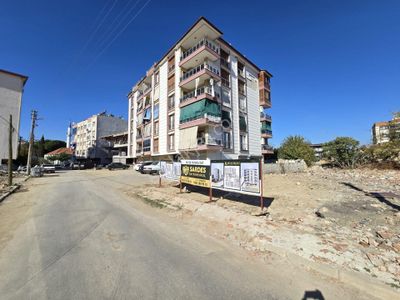 Satılık Kırvelide 2+1 101 M2 Ebeveynli Özel Otoparklı Lüks Daire