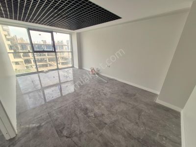 Delux'den Merkezi Konumda Fırsat Satılık 1+1 Ofis