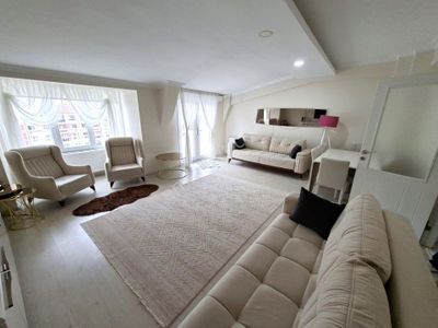 Recep Ümit'ten Derman Caddesi Yakını Satılık 3+1 Asansörlü Panoramik Manzaralı Lux Dubleks Daire