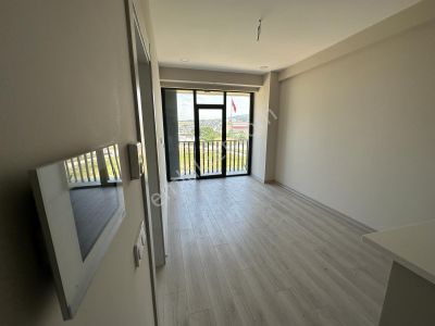 1 Odalı Semt 77 Brüt 67m2 Net 45m2