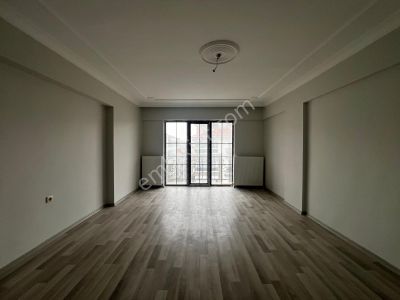 Keçiörende İskanlı Botanıkhaftanın Fırsatı Sıfır 3+1 Kök Tapu Ön Cephe Kombili-