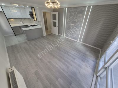 Balıkesir Edremit Altınkum Merkez'de Satılık 2+1 Daire