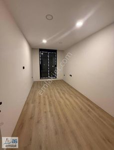 Manavgat Bahçelievler Mah.güney Ve Doğucepheli Satılık 4+1 Daire