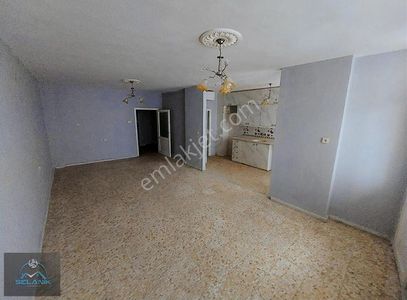 Selanik'ten Kenan Evren'de 3+1 Cep Mutf. Ekstralı Fırsat Dairesi