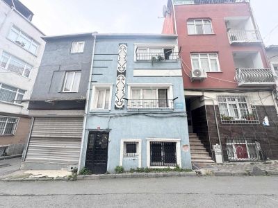 Altın Emlak'tan Merkezi Konumda Kismi Eşyalı 1+1 Kiralık Daire