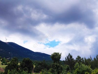 Kar Emlaktan Yenikoacık Bozkırlı Mevkiinde 350 M2 Satılık Arsa