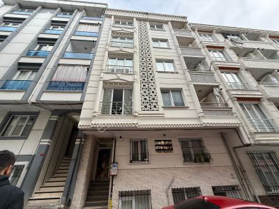 Kiralık Sultaniye Es Kule Avm Yakını 2+1 90 M² Arakat Yeni Bina