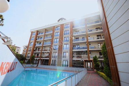Tuzla Butik Site Güvenlikli Havuzlu 4+2 Dubles Satılık Daire