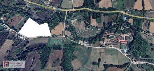 Marmara Gets - Yalakdere'de Kısmi Köy İçi İmarlı Villalara Komşu