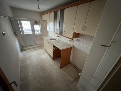 Akşemsettin Mah'de 3+1 Yüksek Giriş Ulaşıma Yakın Daire!