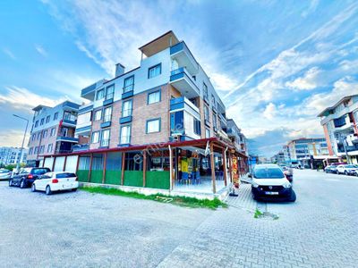 🎄aygül'den Akçay'da 5 Yaşında Masrafsız Doğalgazlı Asansörlü Ara Kat Denize Yakın 1+1 Satılık Daire