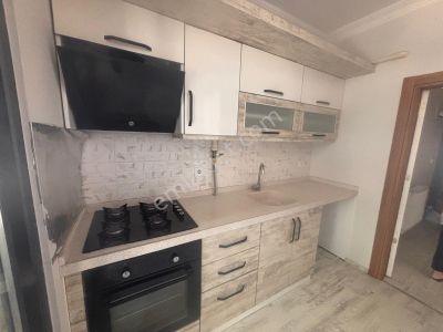*yüksel'den Kapalı Mutfak Fırsat Değerinde Geniş 3+1 Gencecik Daire*