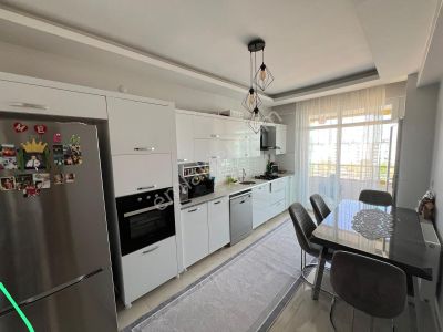 Bağcılar Hava Alanı Kavşağında 3+1 Lüx Daire