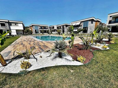 💥aygülden Altınoluk'ta Sıfır Nezih Site İçi Tam Bağımsız Havuzlu Loft Alanlı Lüks 4+1 Satılık Villa