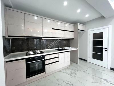 ▆▆yükselden Akçayın En Elit Mahallesinde Şık Geniş Ön Cephe 1+1▆