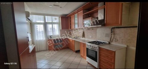 Adana Seyhanda Sümer Mahallesi Baraj Yoluna İller Bankasına Yakın Eşyalı 3+1 Kiralık Daire