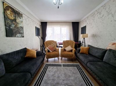 Recep Ümit'ten Ömerağa Mah.hatboyu-ı Yanı Çatalçeşme Sokakta Satılık Tertemiz 2+1 Uygun Daire