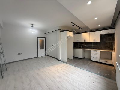 Akyüz Gayrimenkul Den Ataturk Mah De Satılık Sıfır 1+1 Ara Kat Daıre